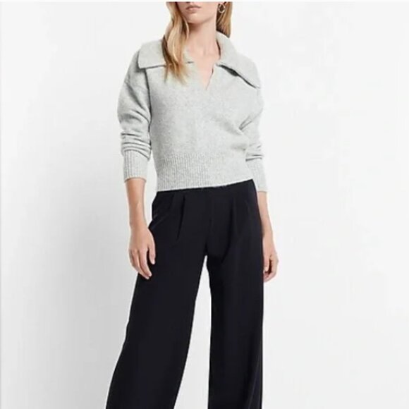 EXPRESS Light Gray Soft Knit V Neck Collared Sweater Size L NWT $88 - Picture 2 of 10